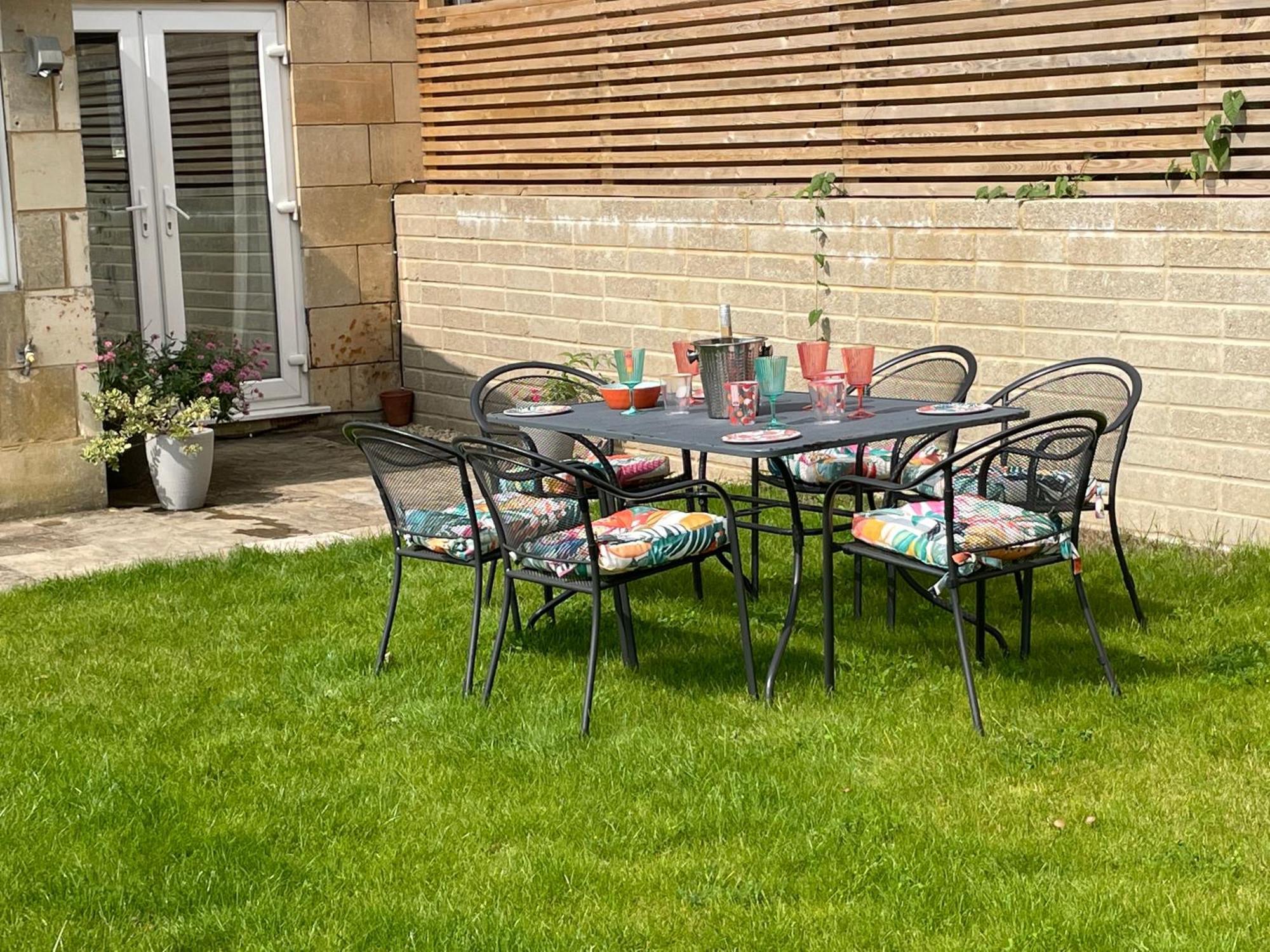 No 12 - Stylish & Homely 3 Bed With Parking Close To City Centre Μπαθ Εξωτερικό φωτογραφία